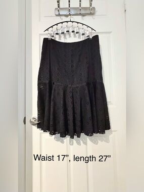 Plum Collection Black Eyelet Drop-Waist Flared Skirt – XXL